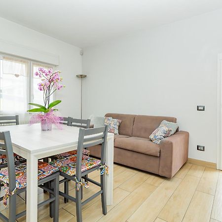 Apartamento Chiaro House Colico Exterior foto